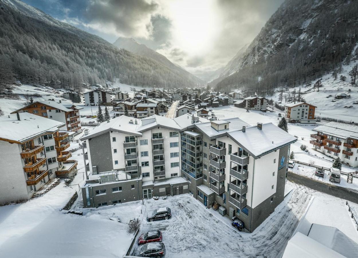 Hotel Kristall Saas-Almagell Exterior photo