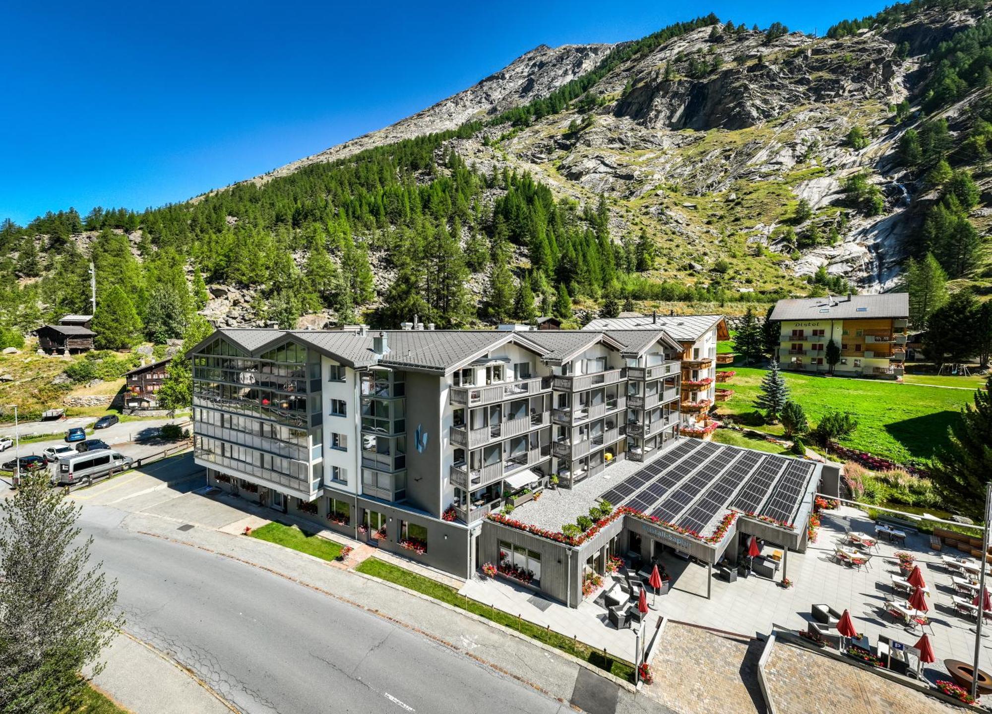 Hotel Kristall Saas-Almagell Exterior photo